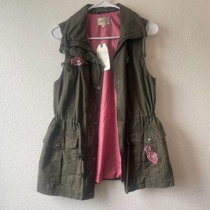 Green Vest jacket by Jolt